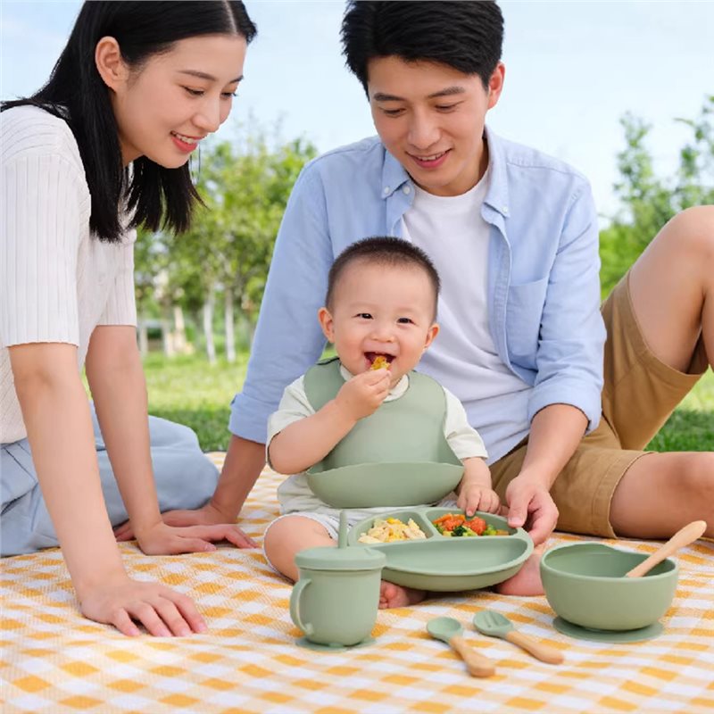 Baby Led Weaning Set - B05C-ベビープレート シリコン製ベビー用食器セット ベビーリードウィーニング用品 シリコン製フォーク＆スプーン グリーン