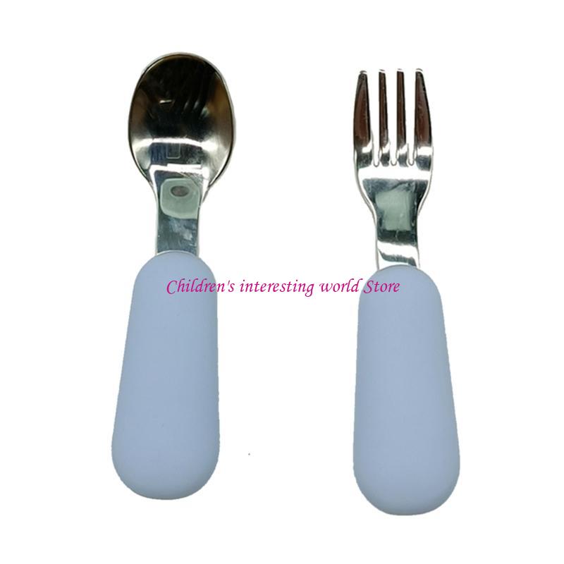 ベビーフォーク＆スプーンセット2PCS幼児シリコントレーニン - Baby Led Weaning Set のレビューと価格